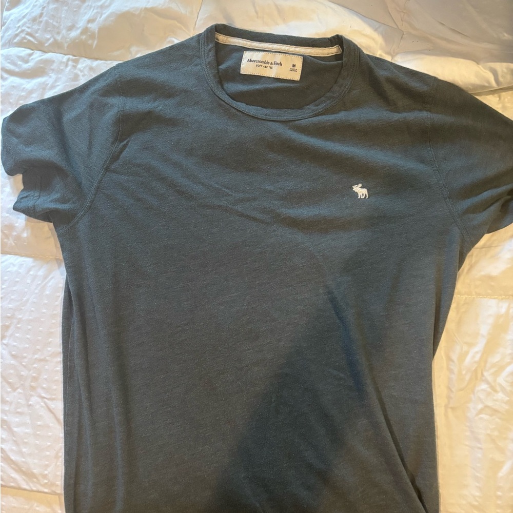 Abercrombie & Fitch Blue Short Sleeve Tee